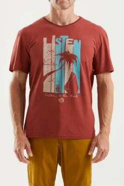 E9 Beach| T-Shirt